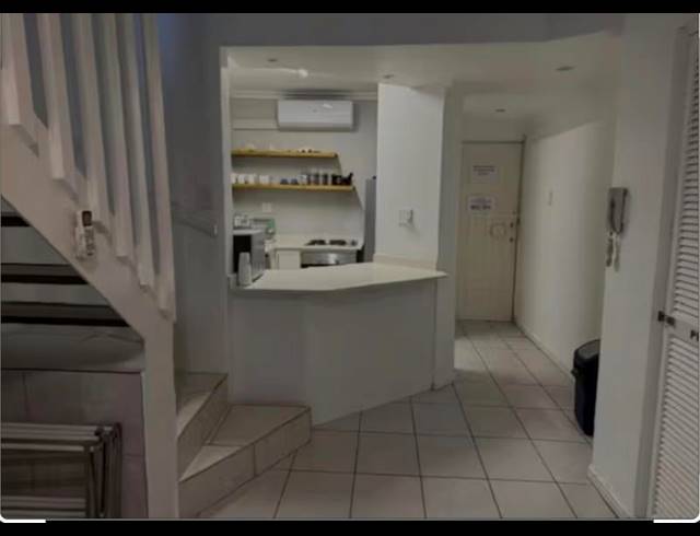 2 BEDROOM APARTMENT FOR SALE IN UMHLANGA ROCKS